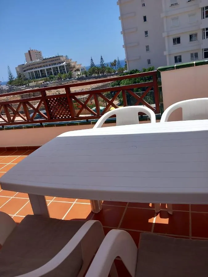 Victoria Court 2- Lovely Apartment 25 Arona